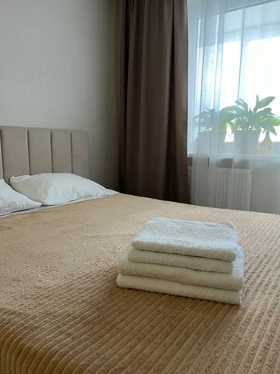 Уютная студия с красивым видом из окна