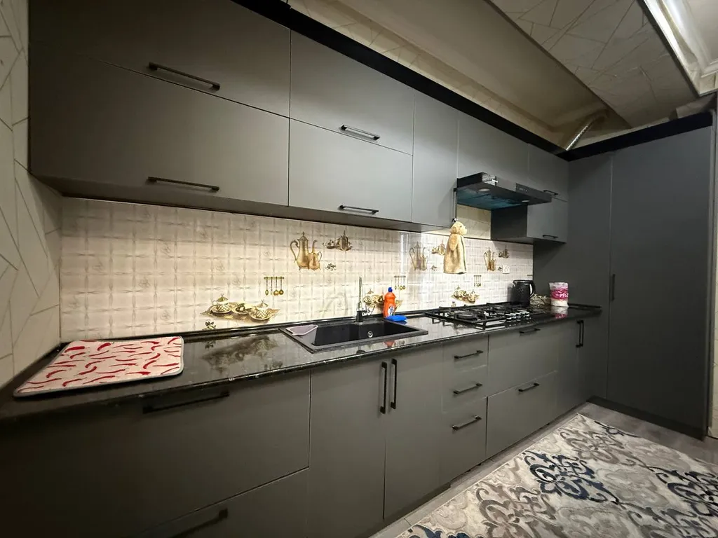 5-комнатная Квартира