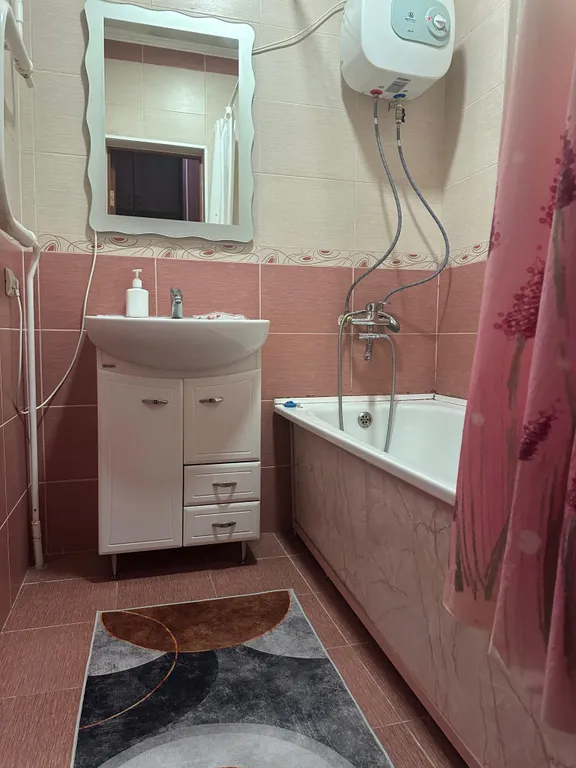 Квартира возле Медлайн прямо на набережной реки Амур