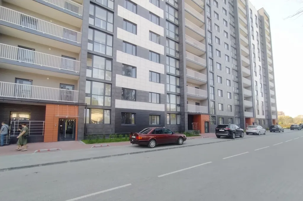 Квартира Квартира Люкс в центре в новом доме с парковкой и видами на город — Калининград