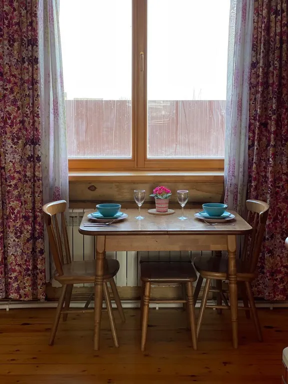 Дом из сибирского кедра с баней