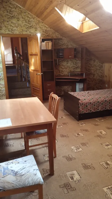 Комната отдельная в коттедже, интернет и связь всегда