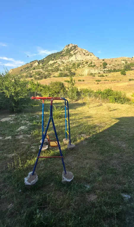 Коттедж Уютный домик с баней и большой территорией — Винсады