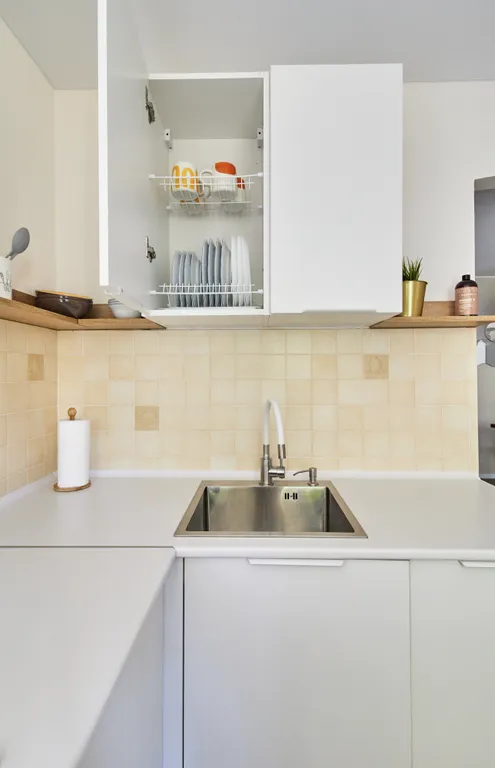 Бежевый Шёпот