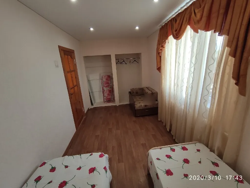 Квартира 2-комнатная Квартира — Севастополь