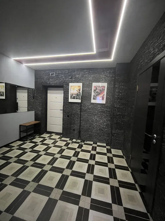 Просторная студия с панорамным видом