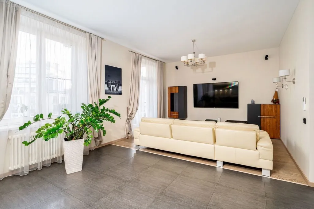 Квартира в центре с фонтаном во дворе