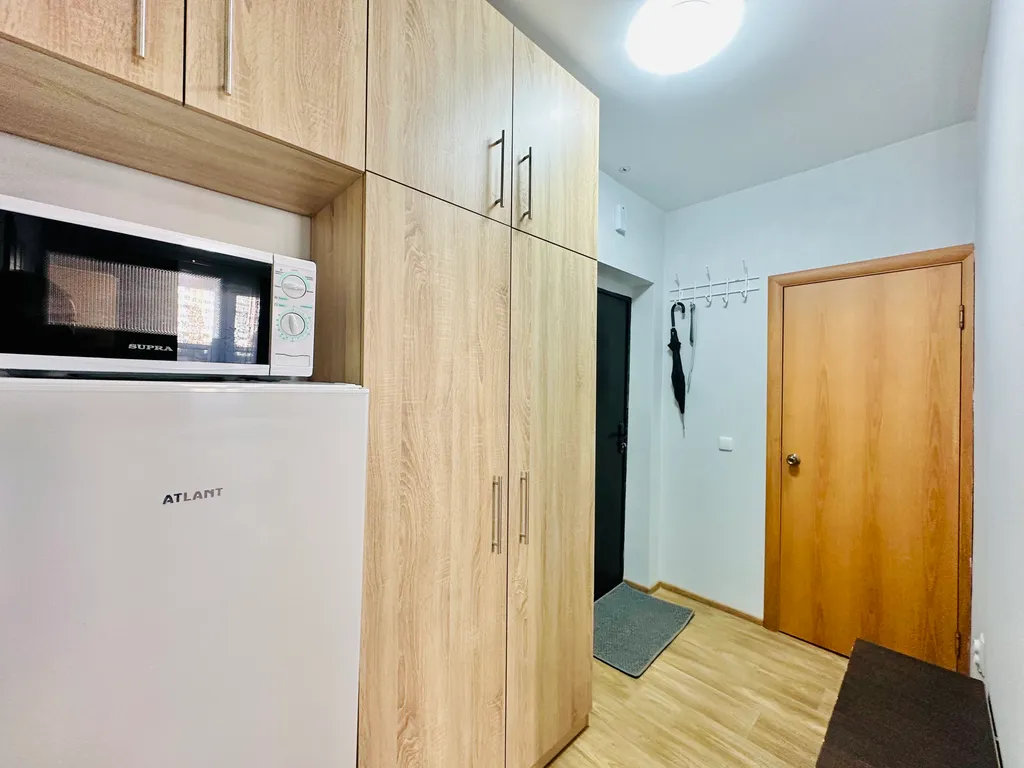 Пингвин в гараже