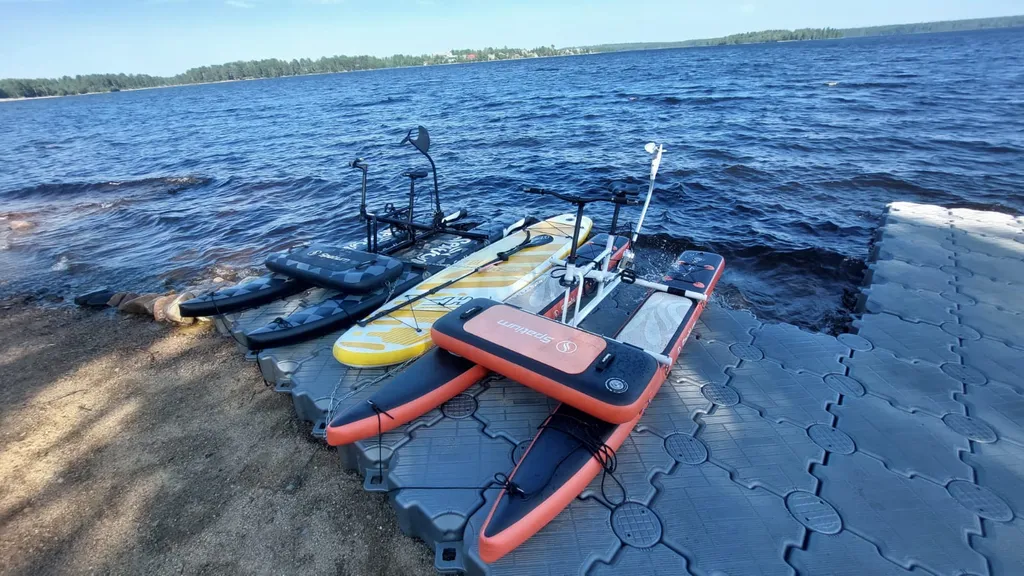 Дом на берегу озера Лососинное
