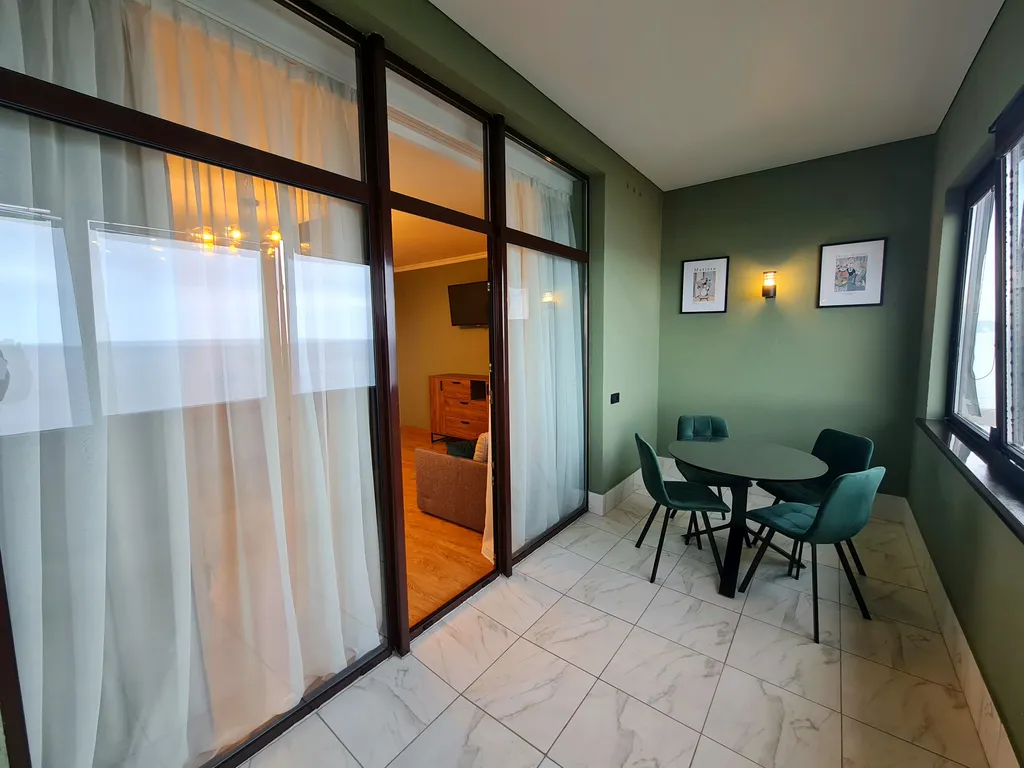 Супервидовая квартира в Ливадии рядом с морем