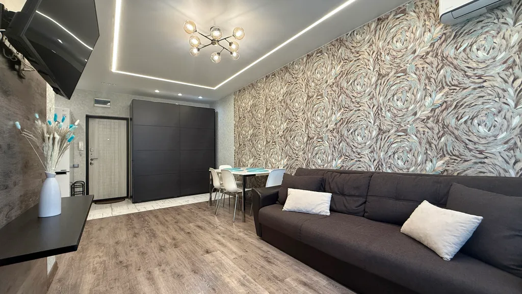 Квартира 2-комнатная Квартира — Адлер