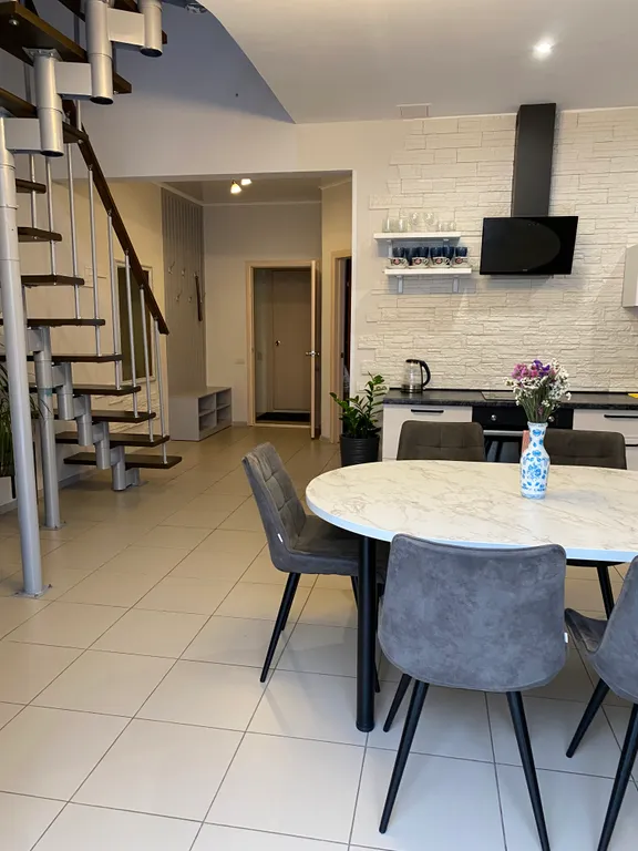 Таунхаус рядом с горнолыжным центром ГЛЦ на озере Банное