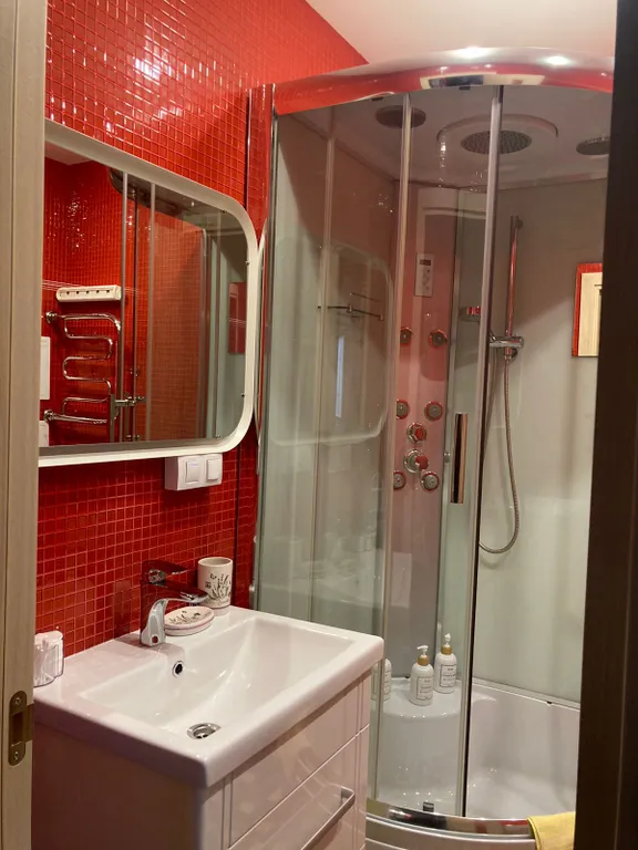 Студия у метро