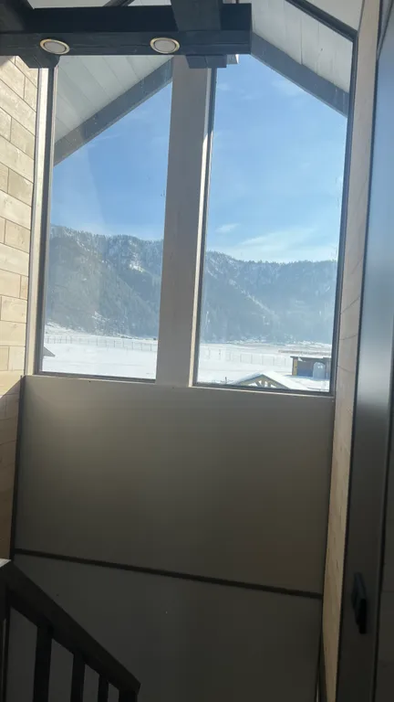 Альпис резидент