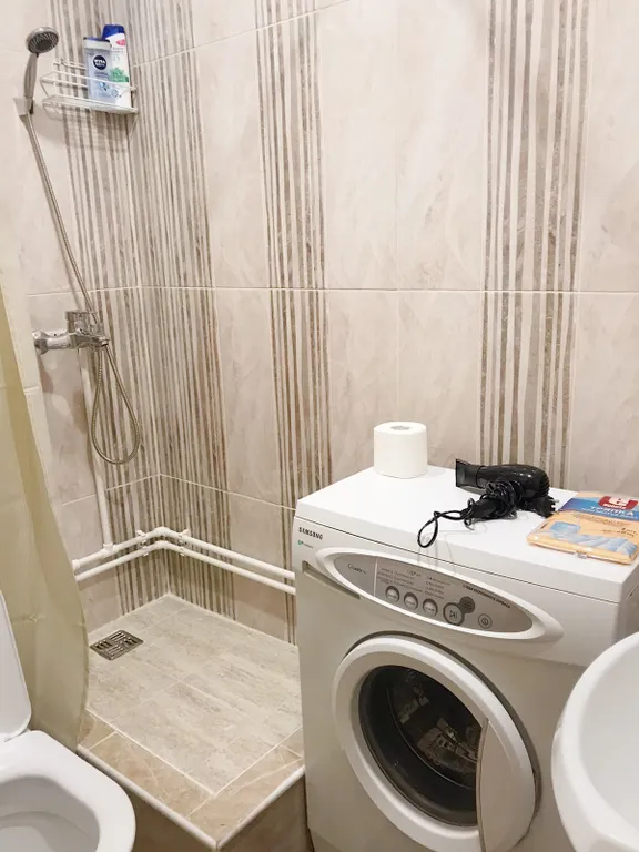 Уютная квартира-студия с двумя кроватями