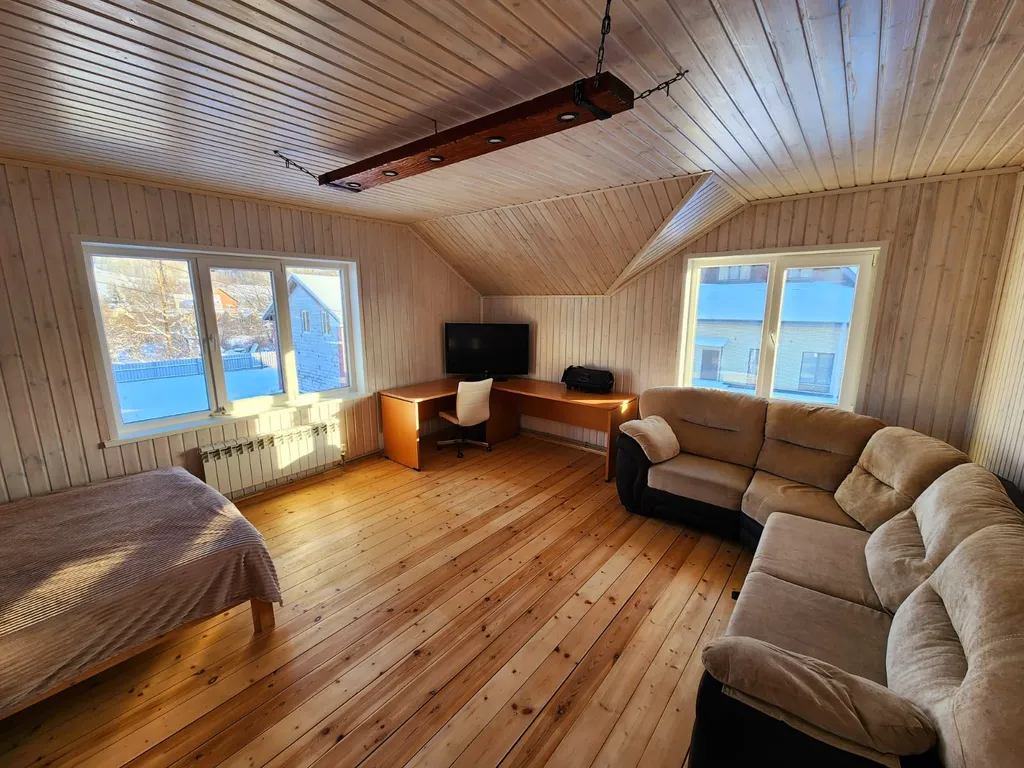 Дом с баней рядом с городом