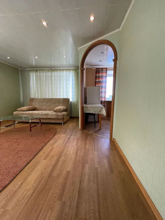 Тёплая и уютная квартира с красивым видом из окна