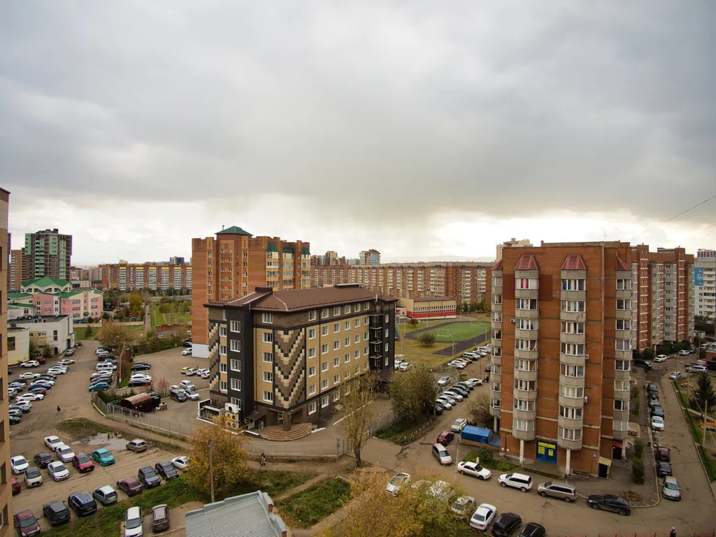 Видовая квартира возле ТРЦ Планета