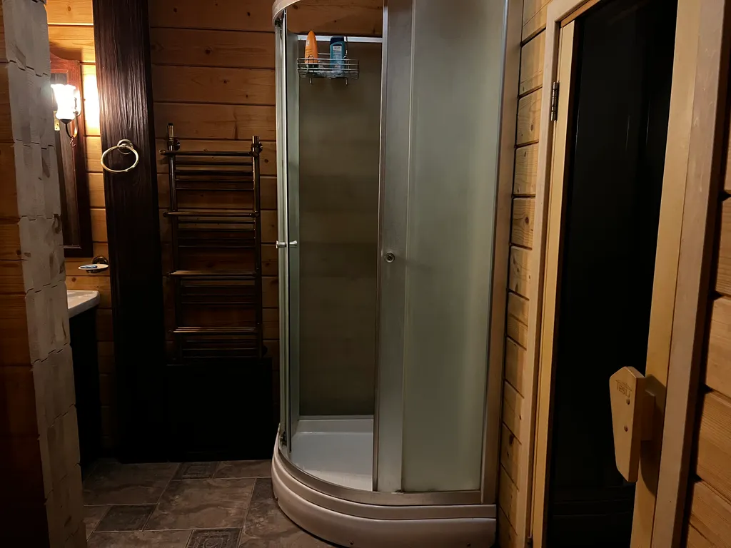 Шале на берегу