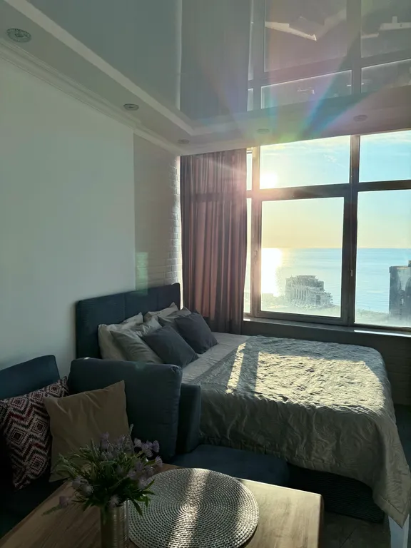 Квартира-студия у моря для наслаждения видом и комфортом