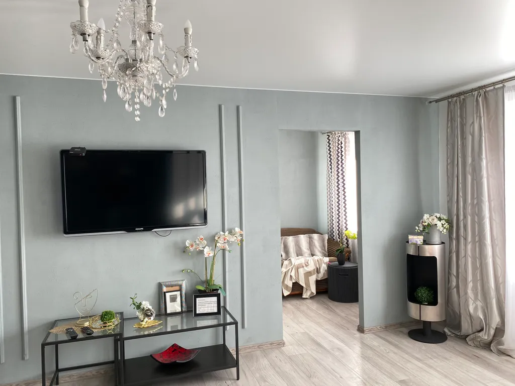 Уютная квартира в самом центре с видом на главную площадь города