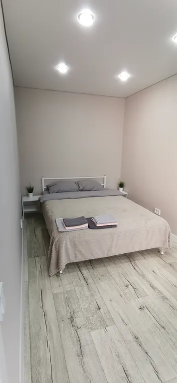 2-комнатная квартира рядом с ШГПУ и ДК Шааз — аренда посуточно в Шадринск