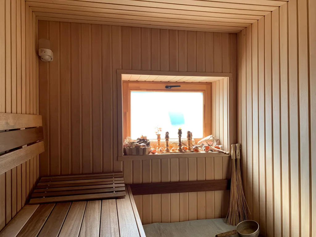 Дом на берегу моря