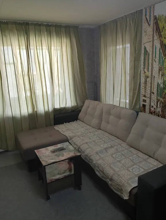 Квартира Рядом с галактикой — аренда посуточно в Челябинск