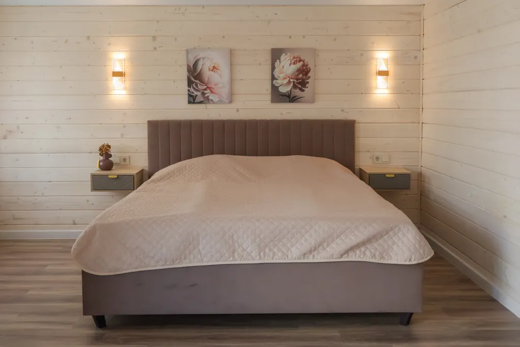 Уютный дом в черте города