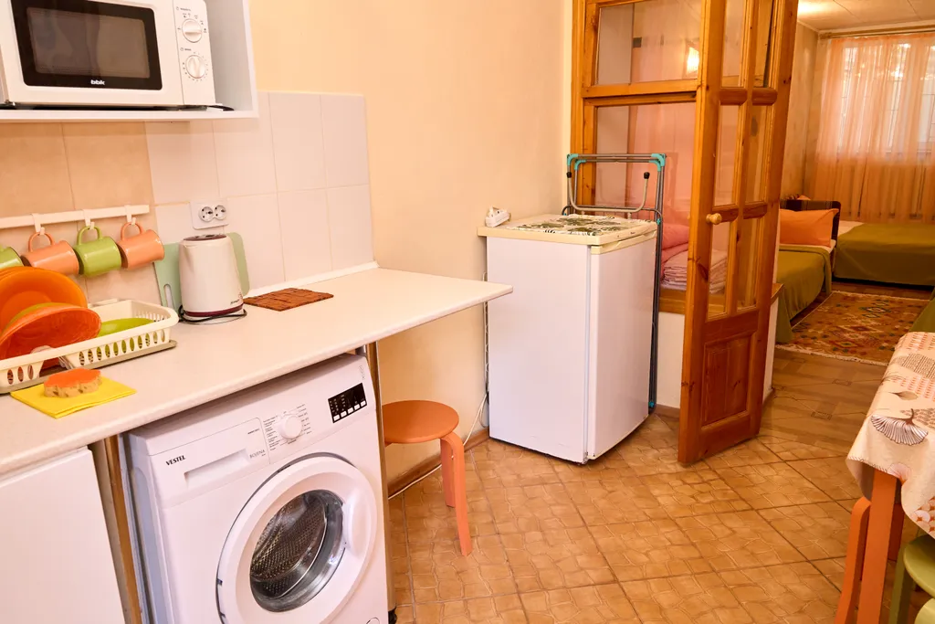 Уютный номер с удобствами рядом с морем