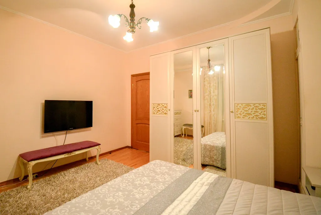 Большой и уютный дом с баней