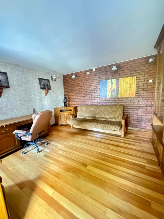 Двухуровневая квартира в центре города