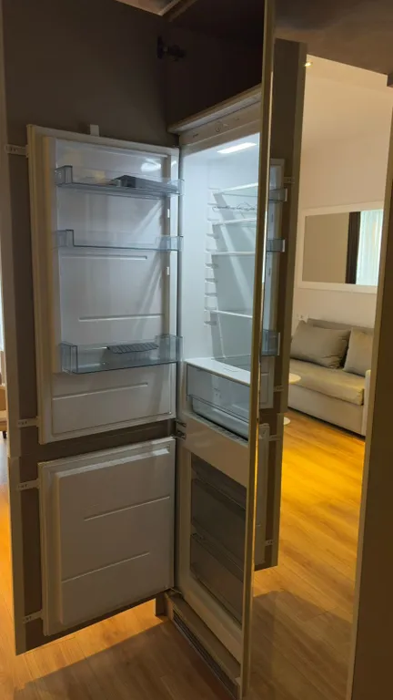 Современная квартира 1 bedroom в Alliance Palace