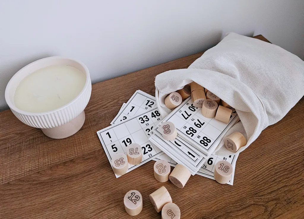 Уютная студия с проектором между морем и горами