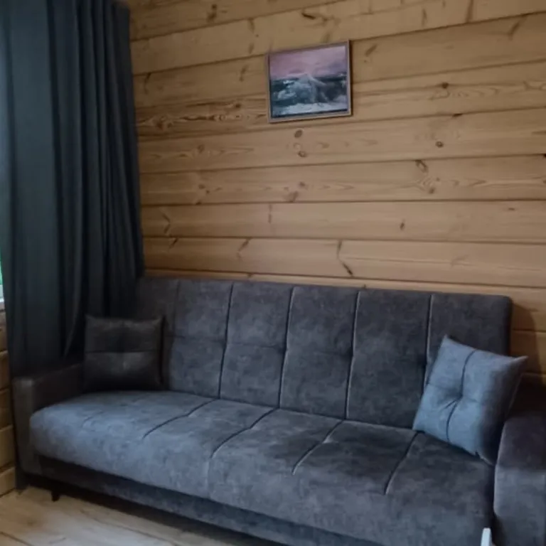 Дома для отдыха "Ипиней" С видами на домашние вулканы, город, бухту