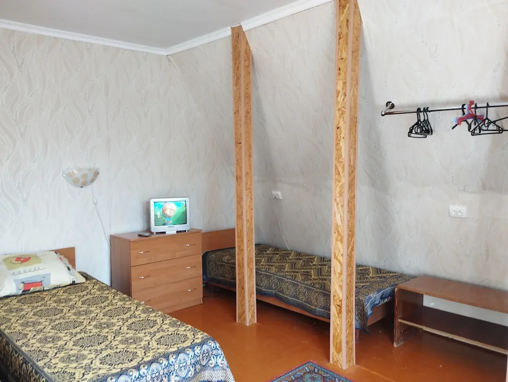 Комната с кондиционером на мансардном этаже