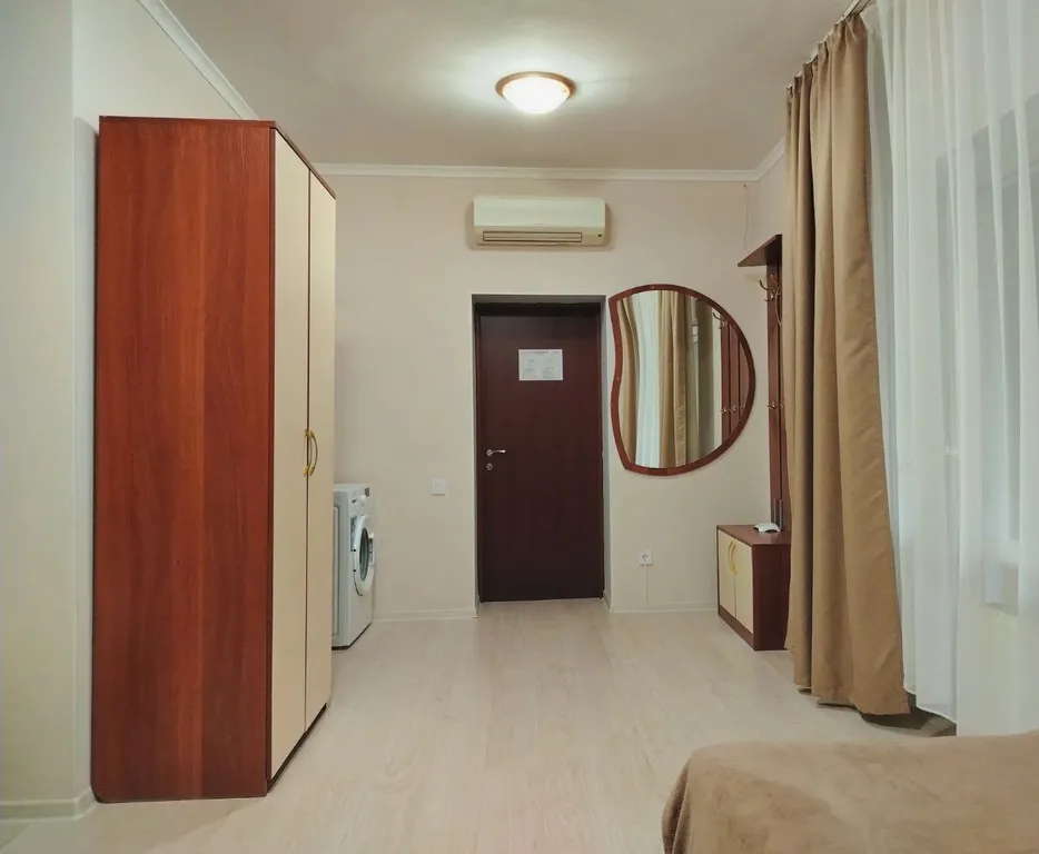 205 Alliance Apartments на Летней, 50