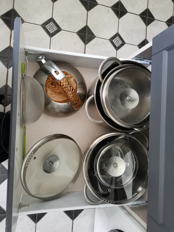 Уютная квартира с видом на горизонт и восход Солнца