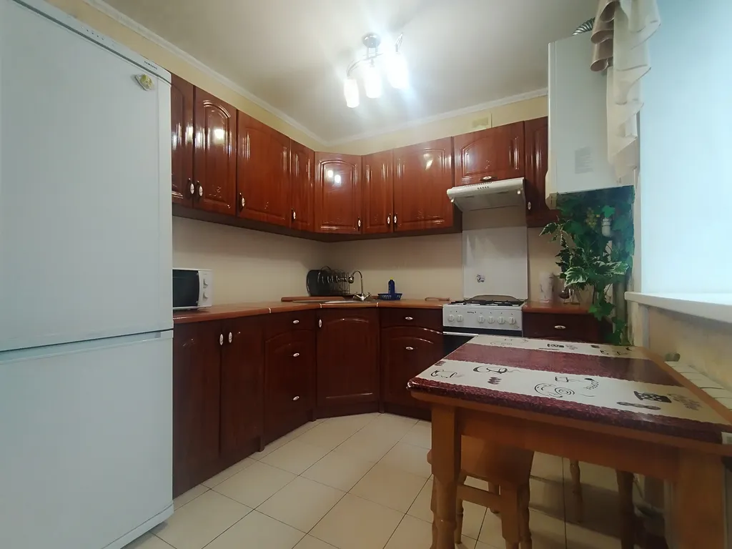 3-комнатная уютная квартира рядом с морем