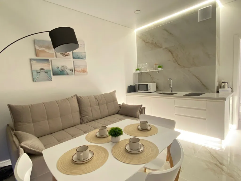 Апартаменты с видом на море и горы