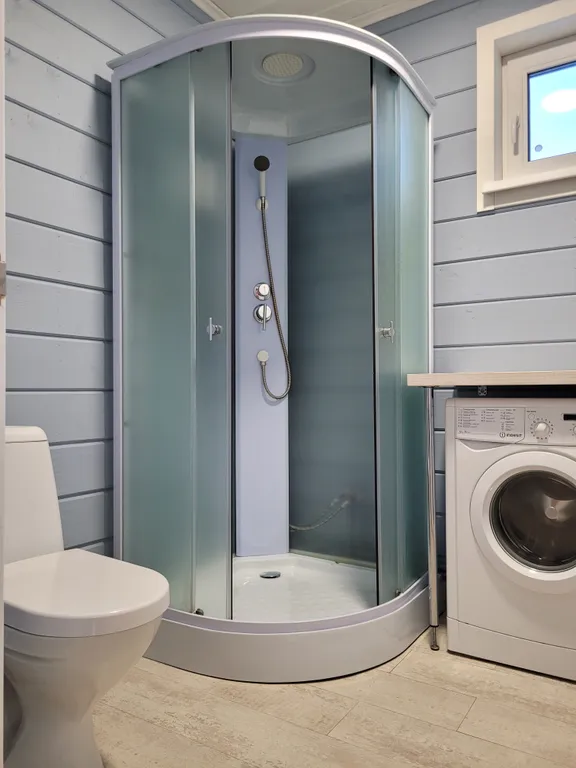 Коттедж Уютный дом с баней — Первомайское