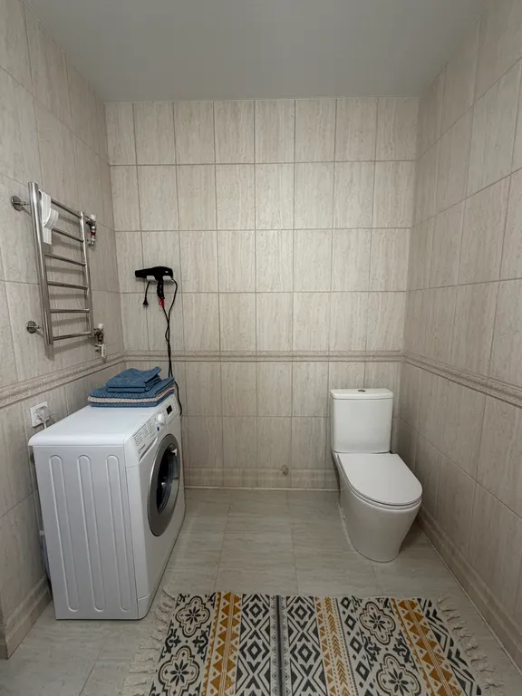 Дом у реки в тихом месте, деревенский стиль, веранда, мангал