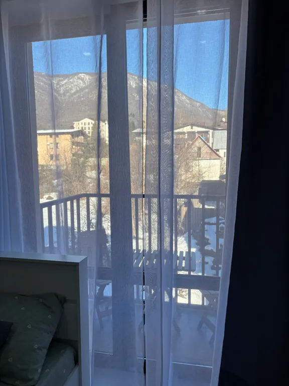 Комфортная студия с видом на горы