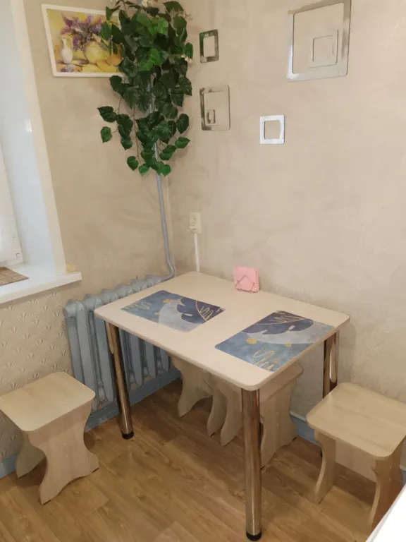 Двухкомнатная квартира, ЖД и автовокзал в шаговой доступности