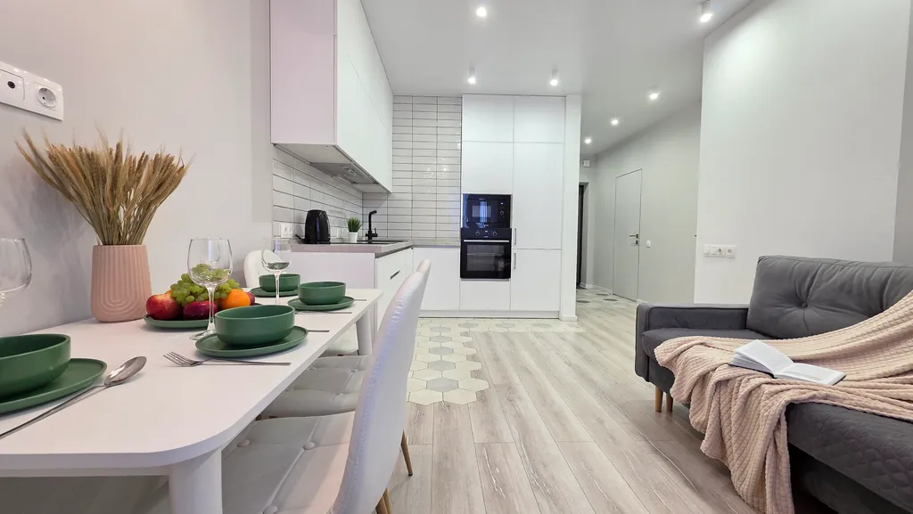 Уютная Евро 2-комнатная квартира в центре с дизайнерским ремонтом