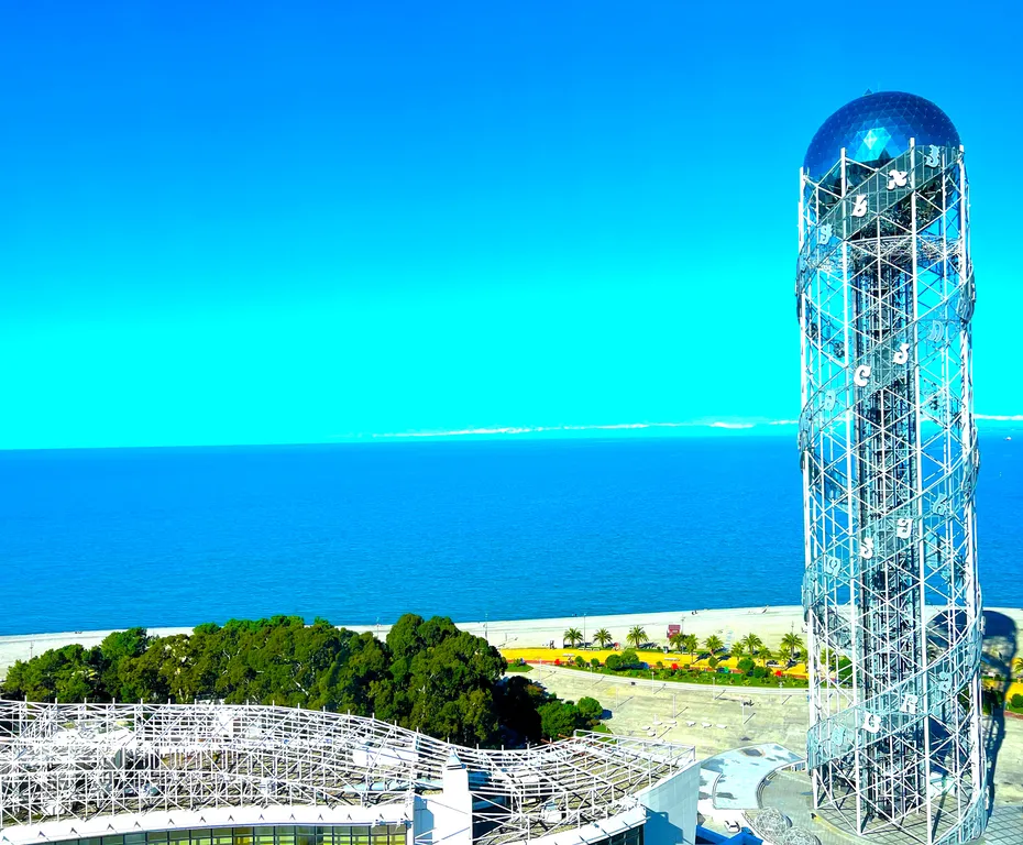 Апартаменты в центре Батуми с видом на море, Porta Batumi Tower