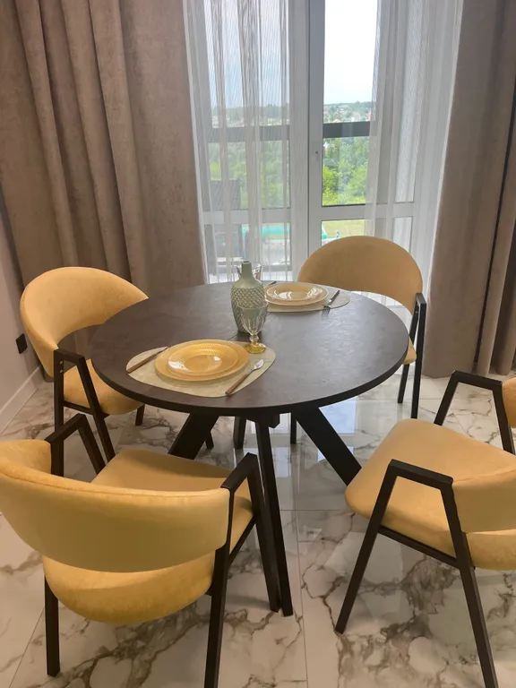 Апартамент с видом на город