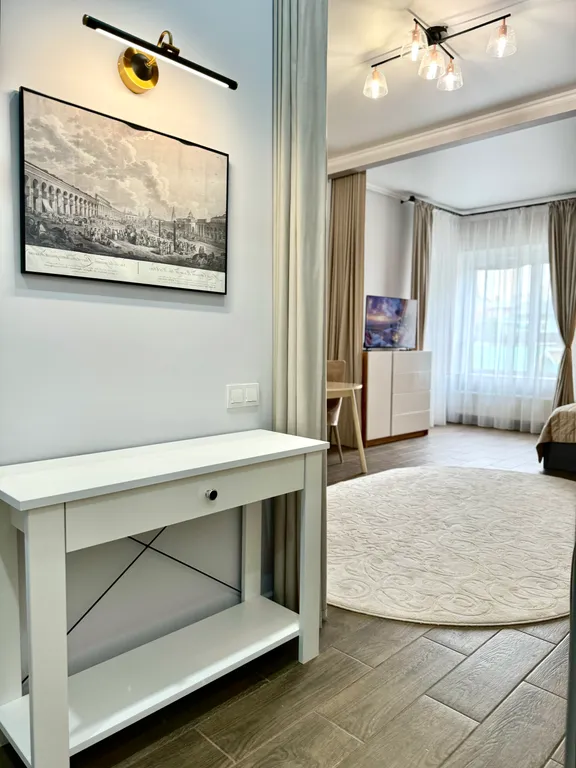 Дизайнерский апартамент на набережной