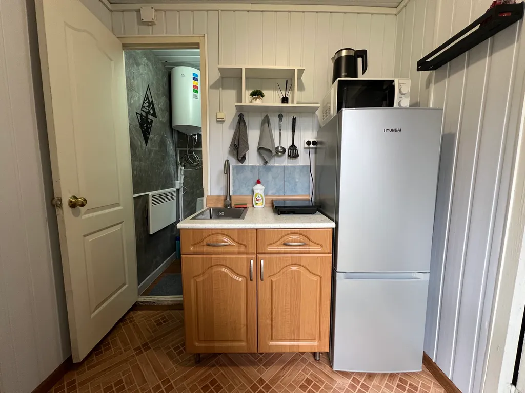 Двухкомнатный домик с видом на озеро