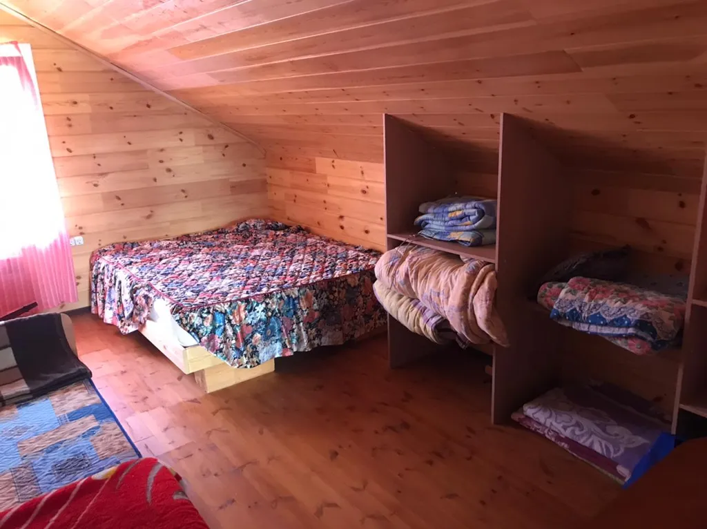 Уютный дом в тёплой бухте Байкала